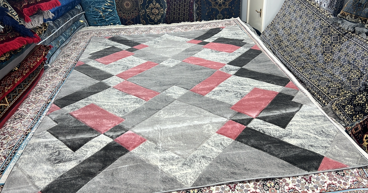 Turkish rug 200 x 290